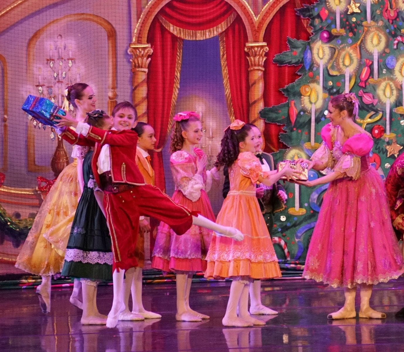 children-audition-to-dance-alongside-moscow-ballet-professionals.original